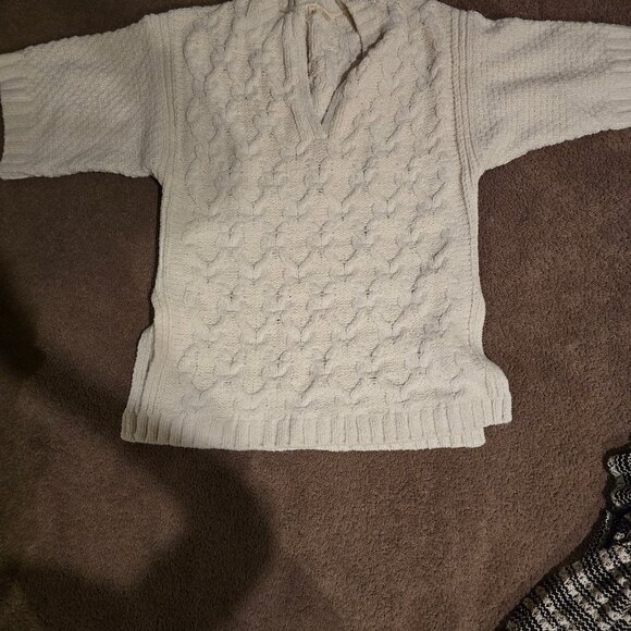Anthropologie cream pullover - Picture 1 of 2